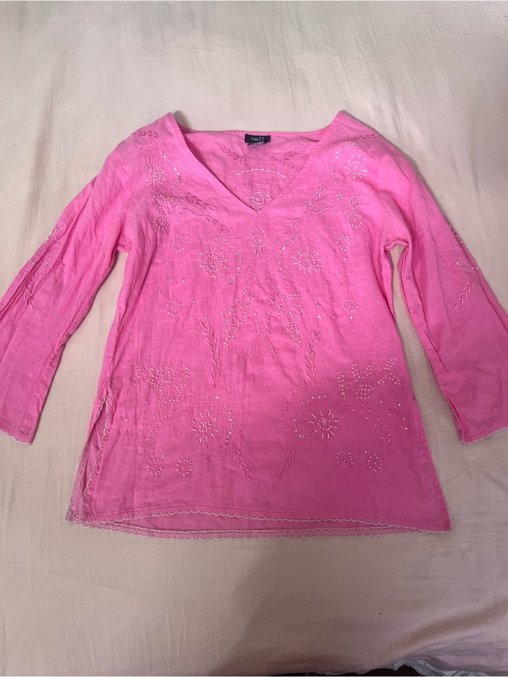 Y2K Vintage Rue 21 Pink Fairy Beaded Embroidered V-Neck Tunic Top